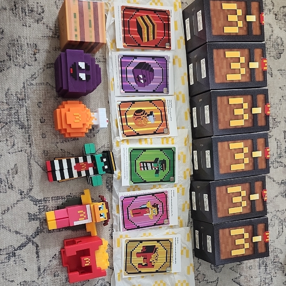 2025 Minecraft Mcdonalds Complete Set  + Code In Account (Grimace Egg Rare)
